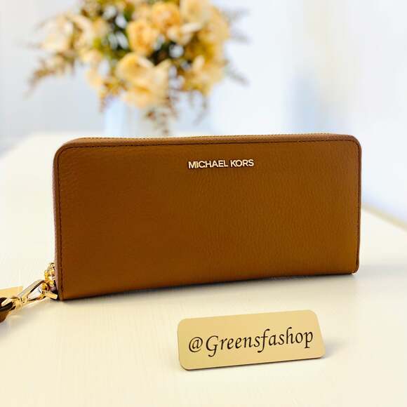 Michael kors large continental wallet luggage - Picture 1 of 4